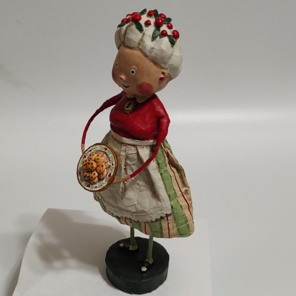 Lori Mitchell Mrs. Claus - Christmas Figurine - Picture 5 of 6